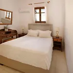 Cottage Houses דירה *
