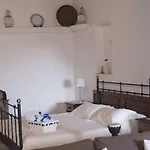 דירה Cottage Houses Pentakomo