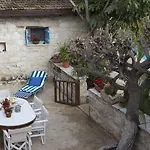 Cottage Houses *