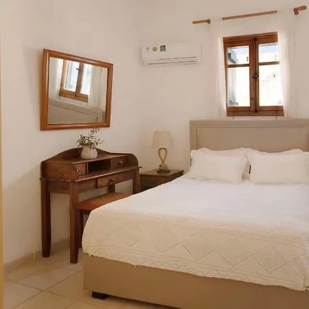 Cottage Houses Apartament Pentakomo