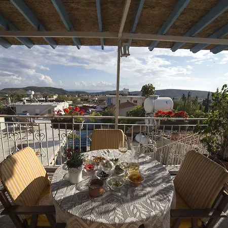 Cottage Houses Pentakomo