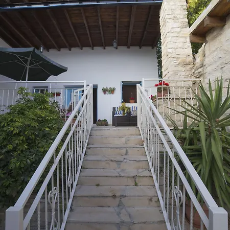 Apartmán Cottage Houses Pentakomo