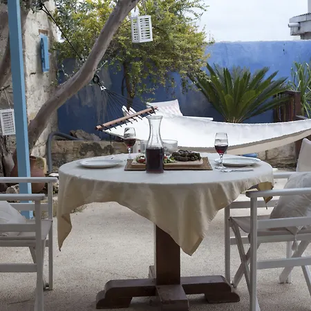 Cottage Houses * Pentakomo