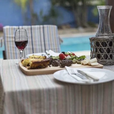 Cottage Houses * Pentakomo