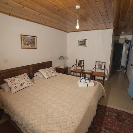 Cottage Houses Pentakomo