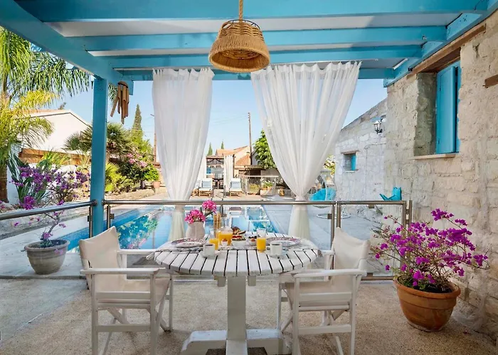 Cottage Houses Apartmán Pentakomo