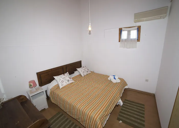 Cottage Houses Apartmán Pentakomo