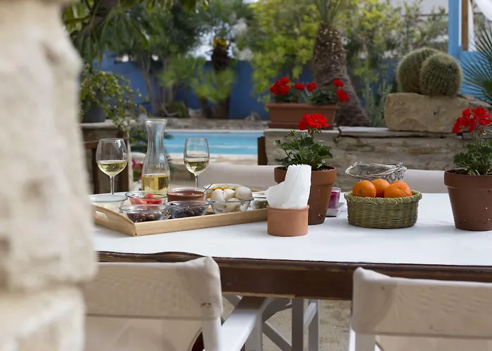 Cottage Houses Pentakomo