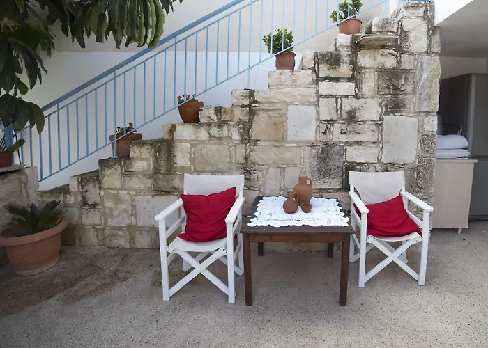 Cottage Houses * Pentakomo